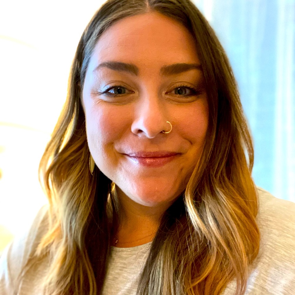 Meet your Posher, Julie